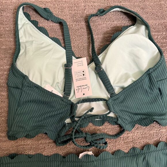 Cupshe Green Scallop Trip Lace Up Back High Rise Bikini Set Large NWT - Picture 5 of 11